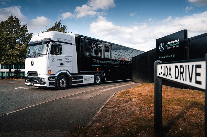 Mercedes F1 - Formula One logistics Mercedes F1 - Formula One logistics