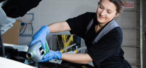 Fuel efficient driving: Choosing the right engine oil