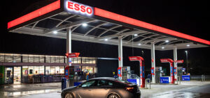 Fuel efficient driving: Use gears efficiently